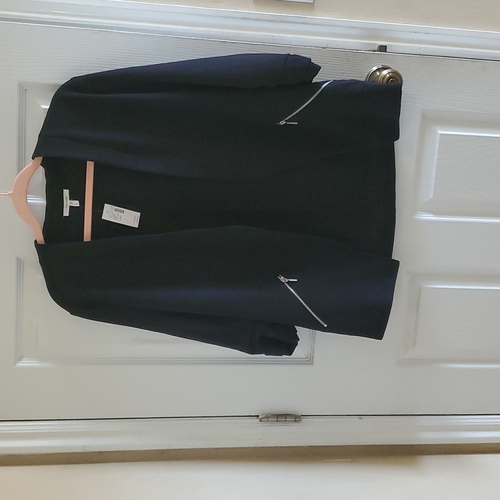 Black business casual blazer
